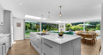 Garden Cottage - Luxury Cottages