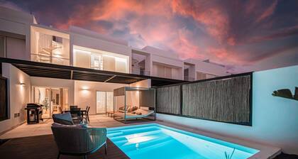 Playa Blanca Luxury Villa Heated Pool Mountain View Quiet Residential Zone