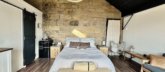 The Stonehouse Makers' Maisonette
