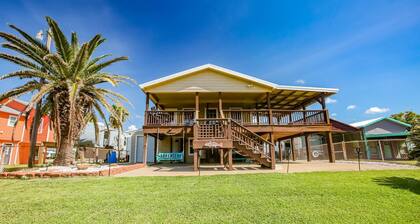 Bayberry☀️3-bedroom waterfront home in Sargent - perfect for large families