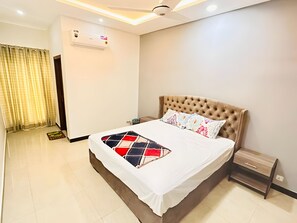 Quarto casal ou duplo luxo | Wi-Fi de cortesia