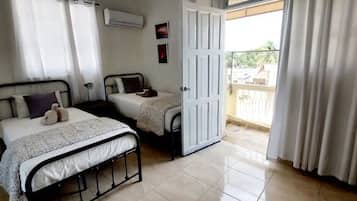 2 bedrooms, iron/ironing board, WiFi, bed sheets