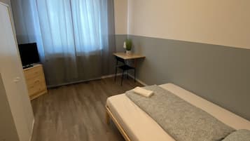 5 Schlafzimmer, Bügeleisen/Bügelbrett, WLAN, Bettwäsche