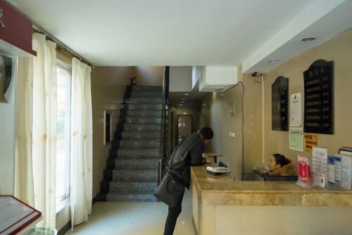 Huating Hotel