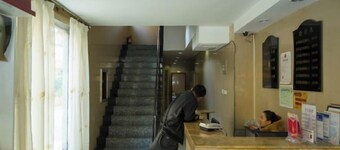 Huating Hotel