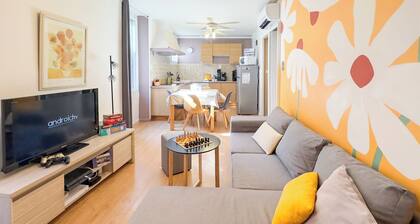 Appartement T3 climatisé | TV | 50m du port | jeux de société + PS4 | linge incl