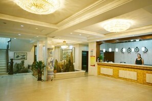 Lobby - Yandangshan Zuixian Mountain Villa (Yueqing)