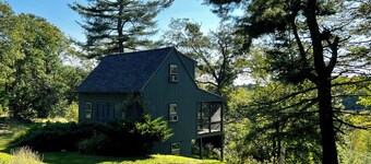 Marsh View Cottage in Arrowsic is a perfect nature getaway w/ nearby amenities 