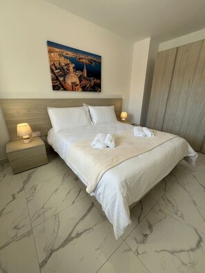 2 Schlafzimmer, Bügeleisen/Bügelbrett, WLAN, Bettwäsche