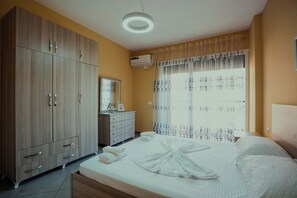 1 bedroom, iron/ironing board, WiFi