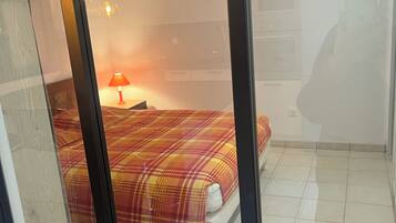 1 chambre, Wi-Fi, draps fournis