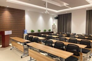 Meeting facility - Magnotel Hotel (Nanchang Bayi Square People's Park Metro Station) (Nanchang)
