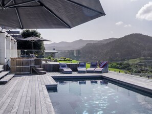 Pool - Te Punga Lodge - Whangapoua Beach Luxury Villa (Coromandel)