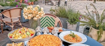 WGSY Hotel (Hefei Economic Development Zone Mingzhu Square University Town)