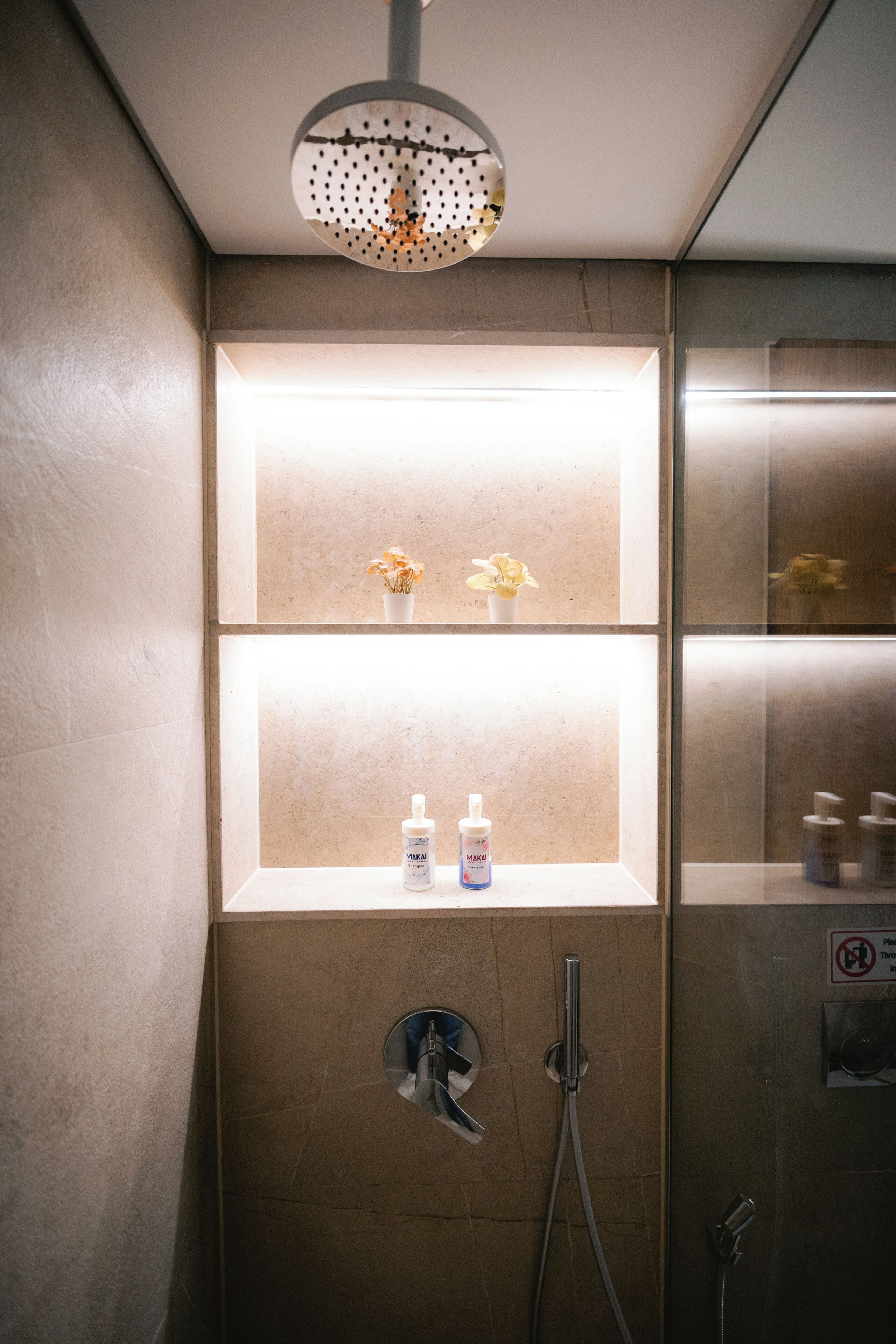 Photo - Makai Pyramids Guest House