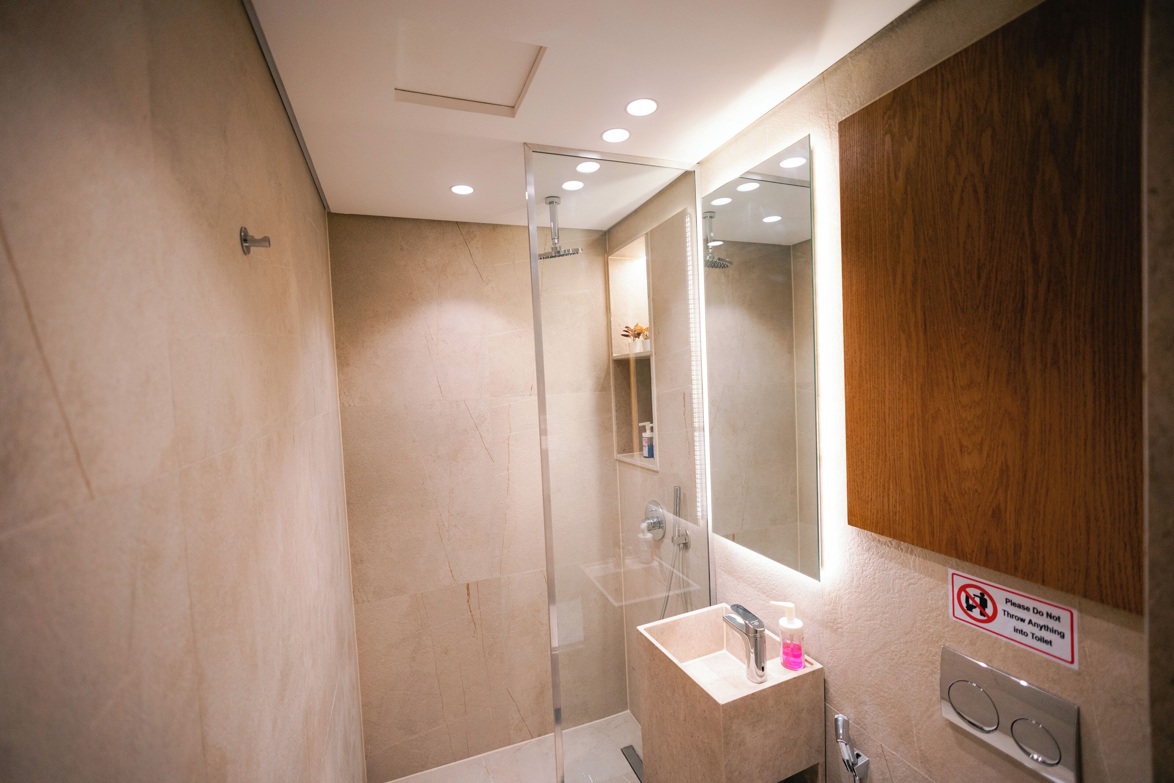 Photo - Makai Pyramids Guest House