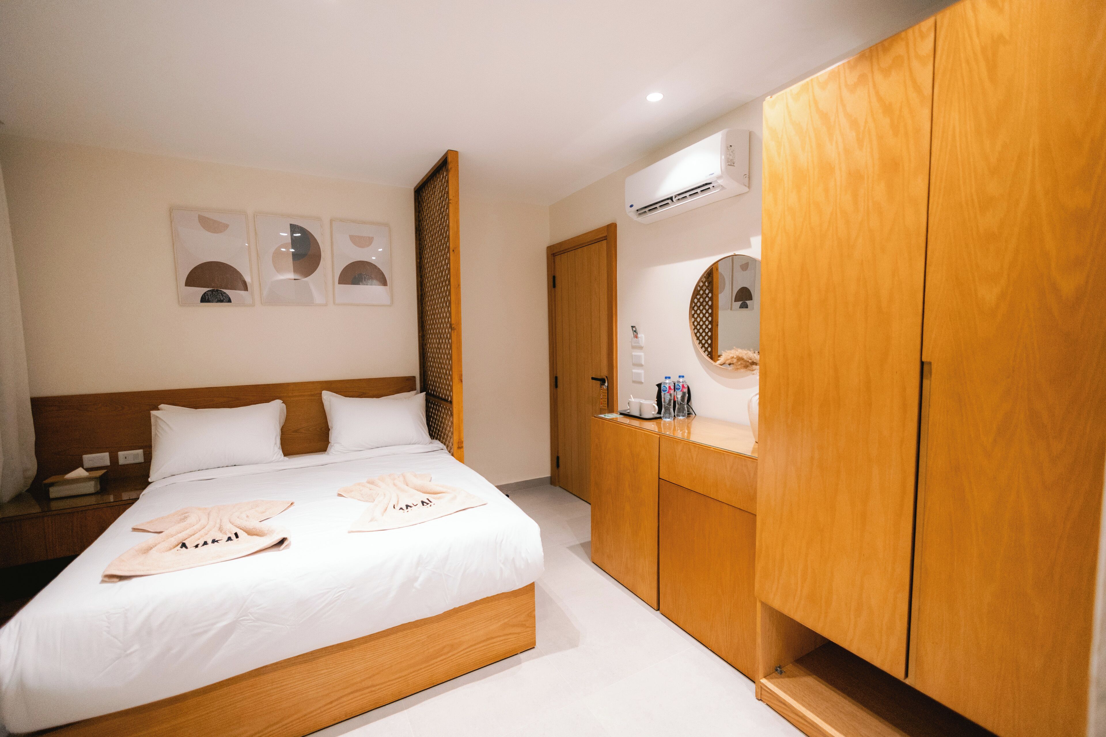 Photo - Makai Pyramids Guest House