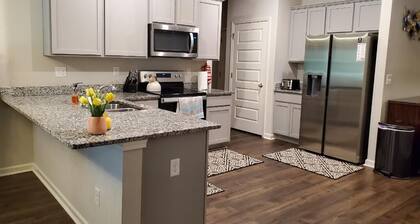 Cozy house in Covington with 3-Bdr. 2bth. AC and WiFi.