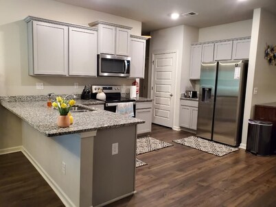 Cozy house in Covington with 3-Bdr. 2bth. AC and WiFi.