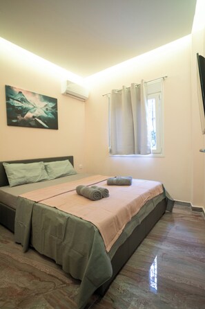1 bedroom, desk, iron/ironing board, free WiFi - Cozy corner (Sikies)