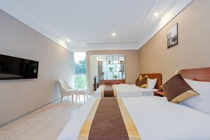 A hotel room with two beds, a TV, a chair, and a window with a view. - Home Inn Pebble Motel cloud Hotel (Nanjing Banqiao branch) (Nanjing)