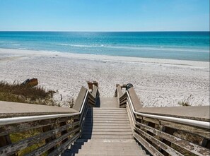 A wooden staircase leading to a beach with a clear view of the ocean. - 30A Driftwood/HotTub/Bikes/Close2Seaside (Santa Rosa Beach)