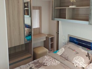 3 chambres, Wi-Fi gratuit, draps fournis