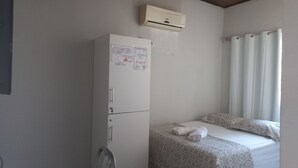 Basic Shared Dormitory - New hotel antes Day hostel (Cuiabá)