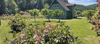 Serene Rural Home Short Drive to Bandon Beaches, Oregon Dunes Recreational Area