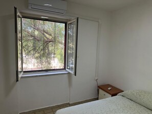 2 chambres, draps fournis