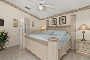 4 bedrooms, iron/ironing board, travel cot, free WiFi