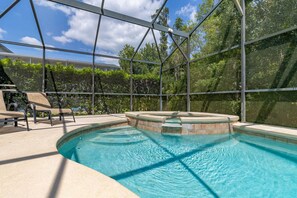 Outdoor pool - Wookiee's Hideout in Cumbrian Lakes (Kissimmee)