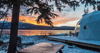 Little Atlin Lodge