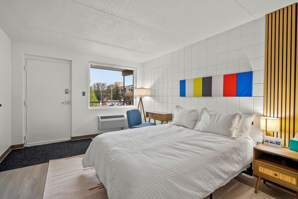 1 bedroom, desk, iron/ironing board, free WiFi