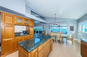 Dining - Tropical Island beach Home with pool (Indian Rocks Beach)