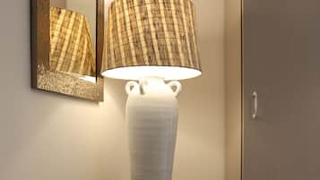 Deluxe Studio | Living area | Flat-screen TV