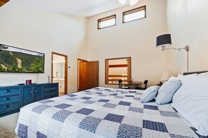 4 habitaciones, escritorio, cuna de viaje y wifi
