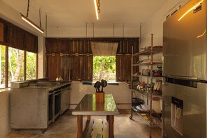 Shared kitchen facilities - Cenote Popol Vuh (Leona Vicario)
