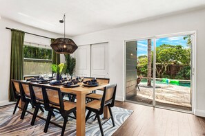 Dining - Your Seminole Escape! 4mi to Beach - Mini Golf - Game Room - Fire Pit (Seminole)