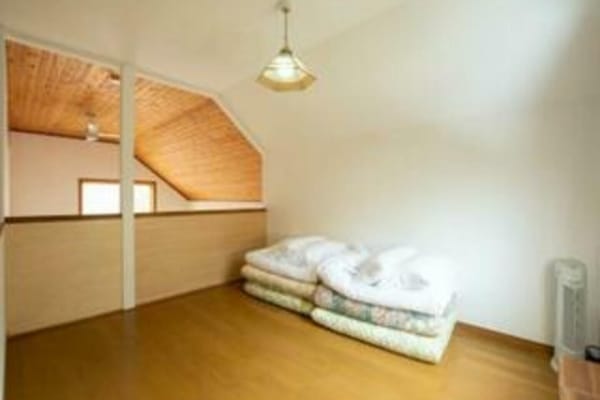 thumb_1723602882-1000025037