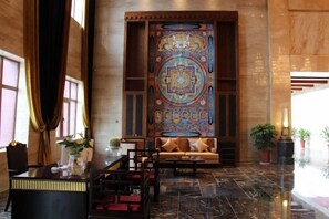 Lobby - Helan Mountain Forest Park Visitor Service Center (Alxa Left Banner)
