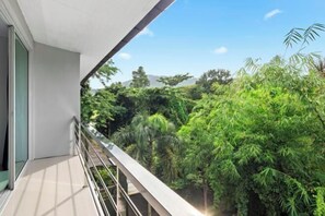 Cots/infant beds - The Fairways (Phuket)