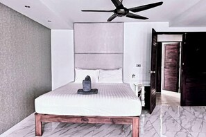 Cribs/infant beds - The Fairways (Phuket)