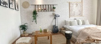 Shanyue Seaview Apartment (Dalian Wanda Plaza Branch)