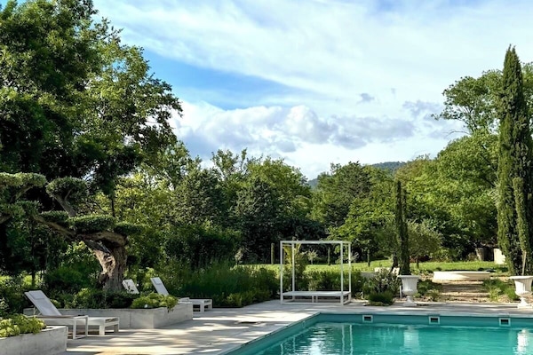 Indoor pool, seasonal outdoor pool, pool umbrellas, sun loungers