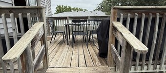 Charming 3-bedroom Home Near Downtown Lincoln.