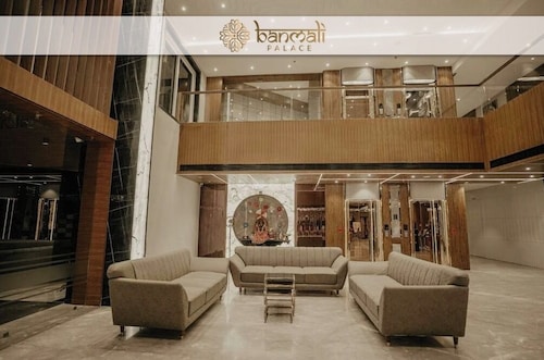 Banmali Palaces 
