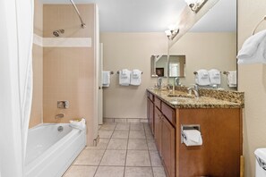 Apartment (1 Bedroom) | Property amenity - Gac219c1 (Copper Mountain)