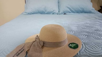 Iron/ironing board, free WiFi