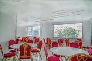 Restaurant - Golden Hospitality Hotel (Makkah)